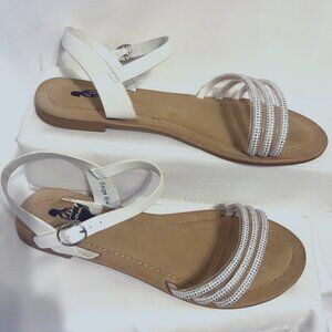 CG Shoes-Strappy White/Diamond Sparkle Women's Sandals-Size 8 1/2"-Flat-Casual